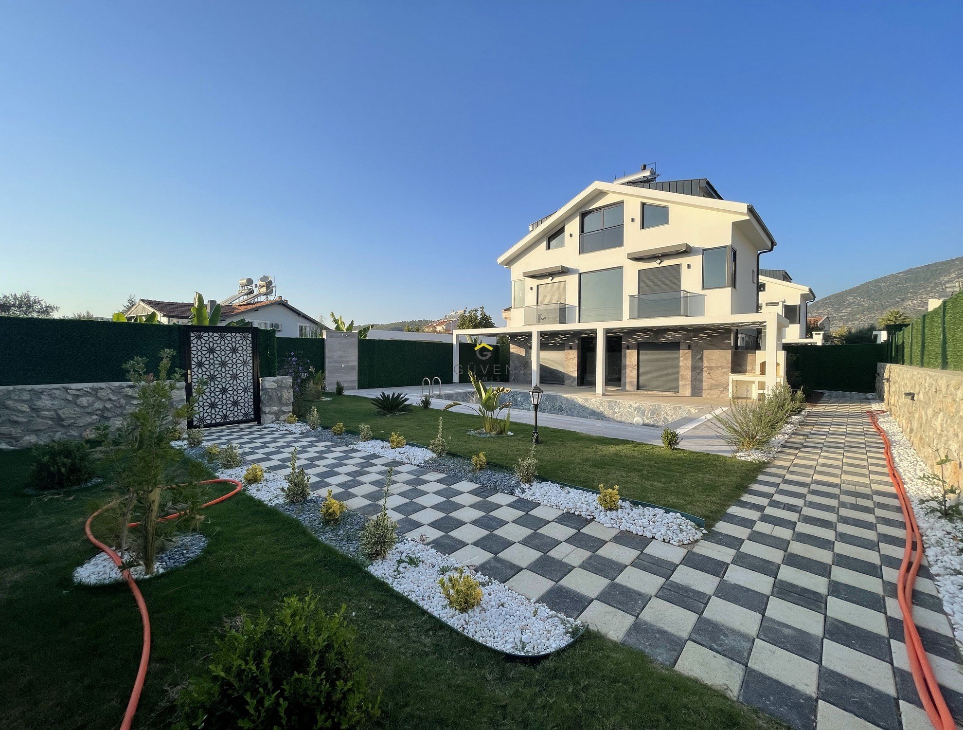 GÜVEN HOMES'TAN ÖLÜDENİZ OVACIKTA SATILIK 3+1 LÜKS VİLLA