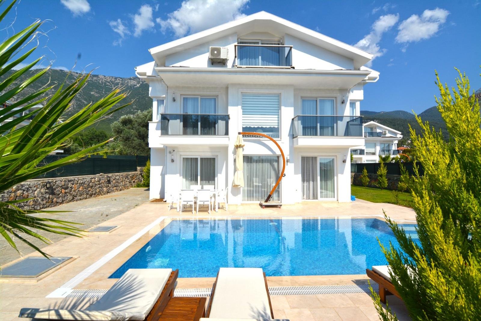 GÜVEN HOMES'TAN ÖLÜDENİZ OVACIK SATILIK FIRSAT 3+1 LÜKS VİLLA