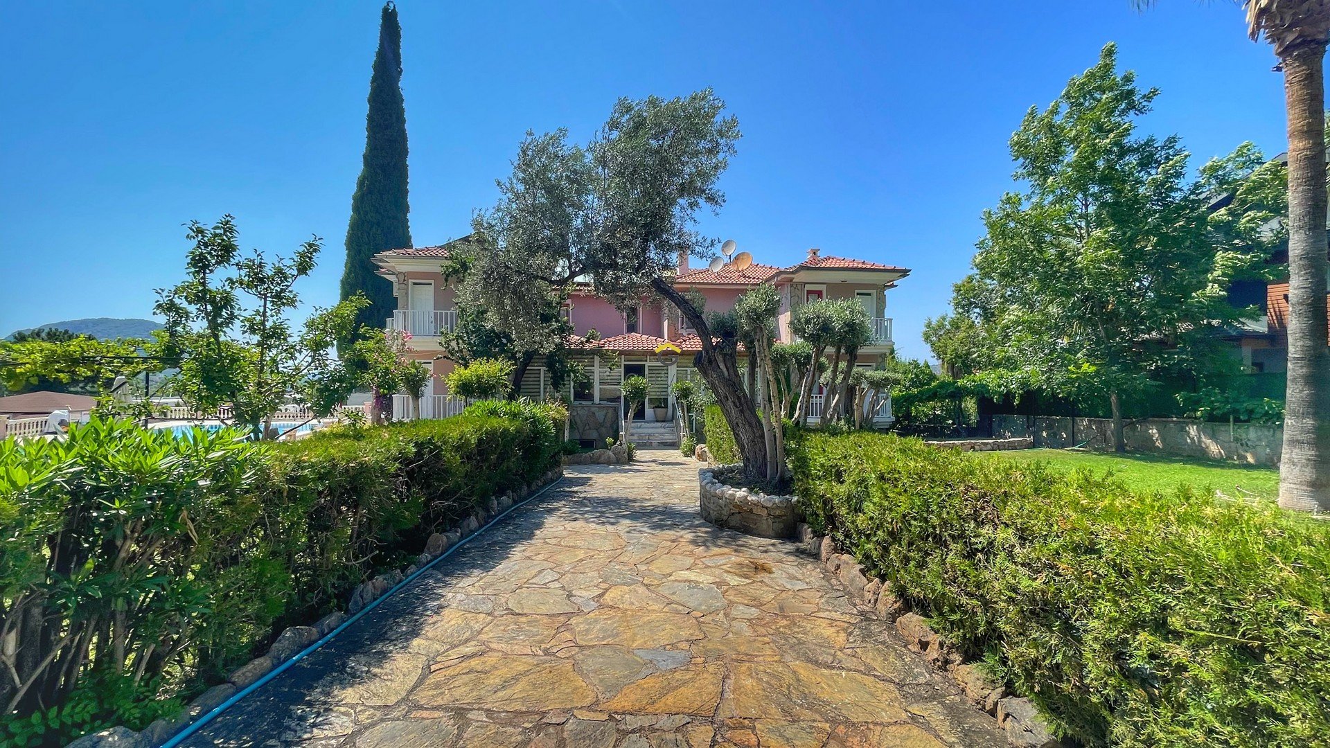 GÜVEN HOMES'TAN ÖLÜDENİZ OVACIK SATILIK 21 ODALI APART HOTEL