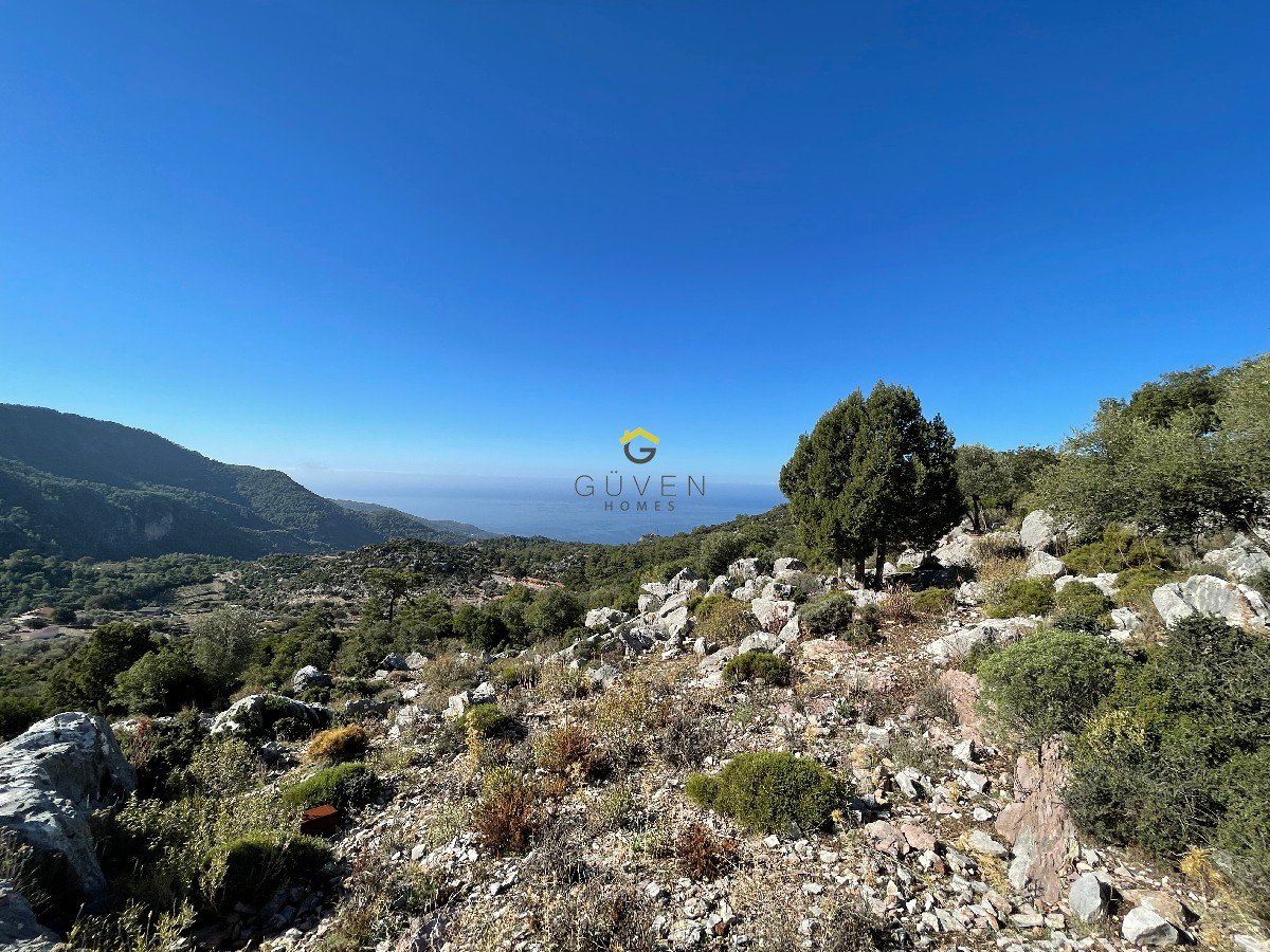 FARALYA KİRME MAHALLESİNDE DENİZ MANZARALI SATILIK 1575  m² TARLA