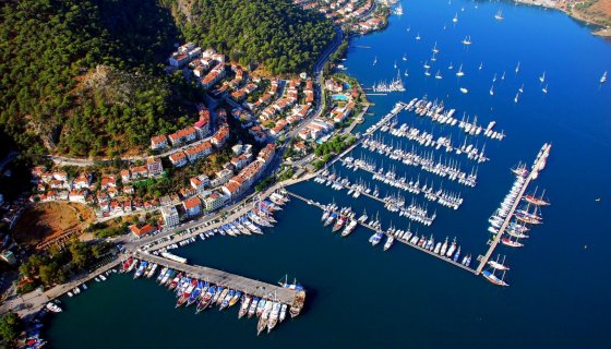 FETHİYE ÇARŞI MERKEZDE SATILIK 685 m²  KONUT VE HOTEL ARSASI